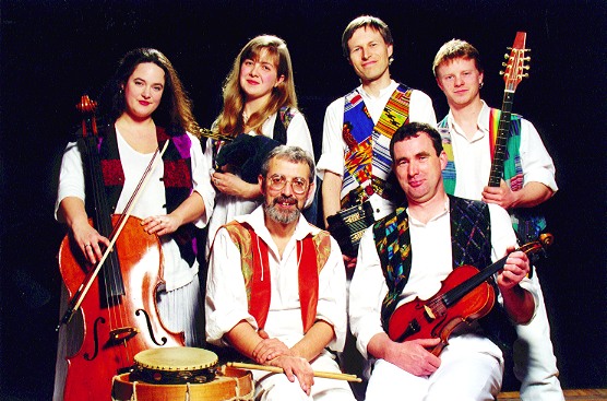 Magpie Lane 2001-2004